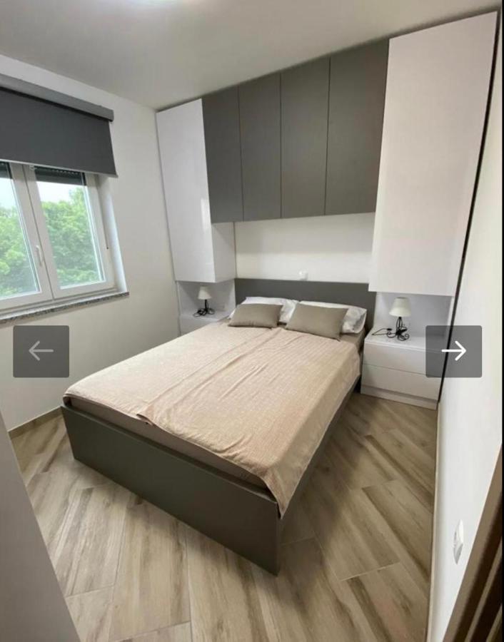 Apartmani Jedro ชิโล ภายนอก รูปภาพ