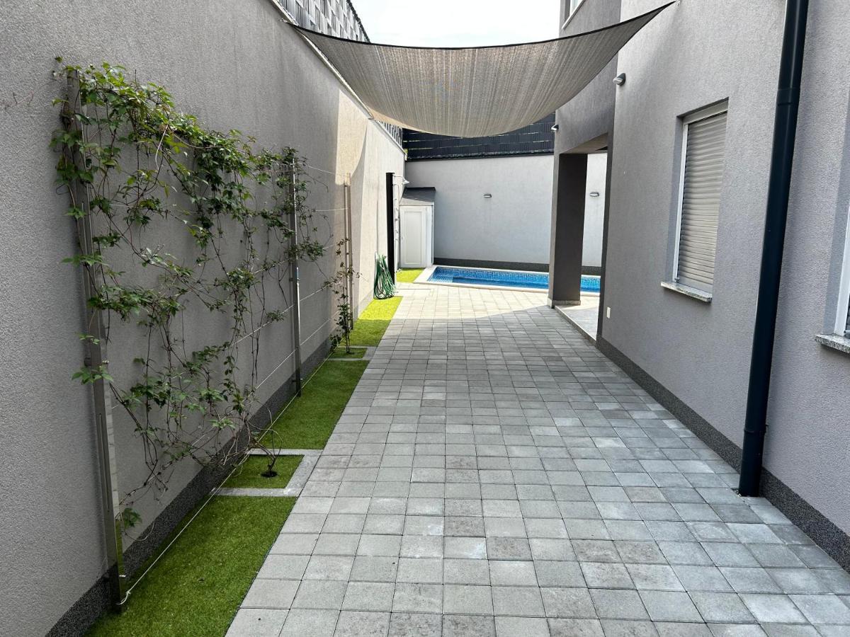 Apartmani Jedro ชิโล ภายนอก รูปภาพ
