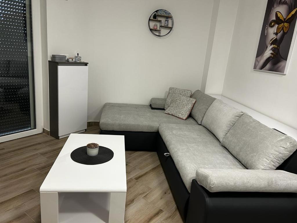 Apartmani Jedro ชิโล ภายนอก รูปภาพ